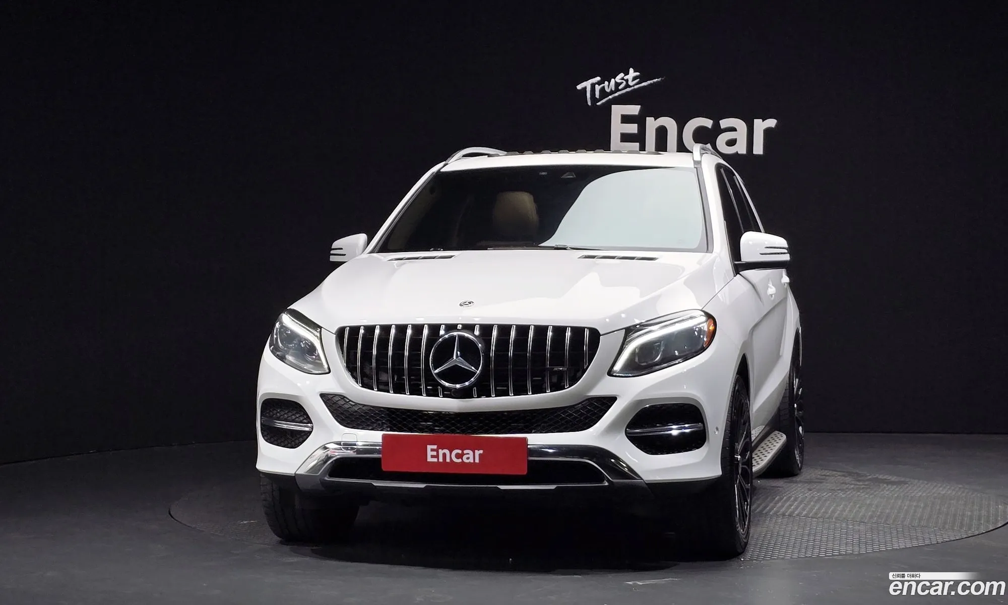 Mercedes-Benz GLE-Class W166 2018 — 14