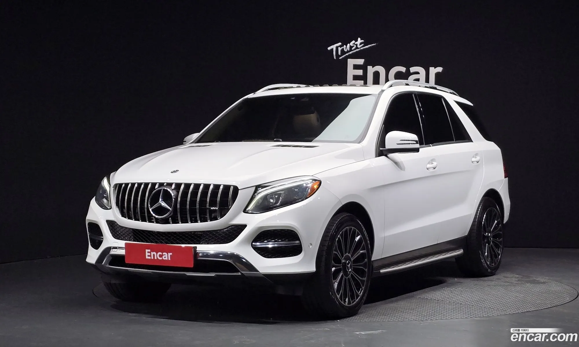Mercedes-Benz GLE-Class W166 2018 — 5