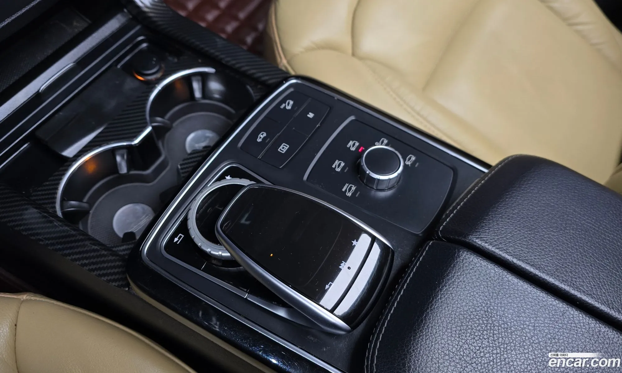 Mercedes-Benz GLE-Class W166 2018 — 17