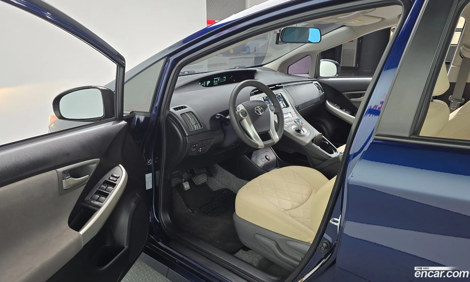 Toyota Prius 2013 JTDKN3DU4D1622755 — 3
