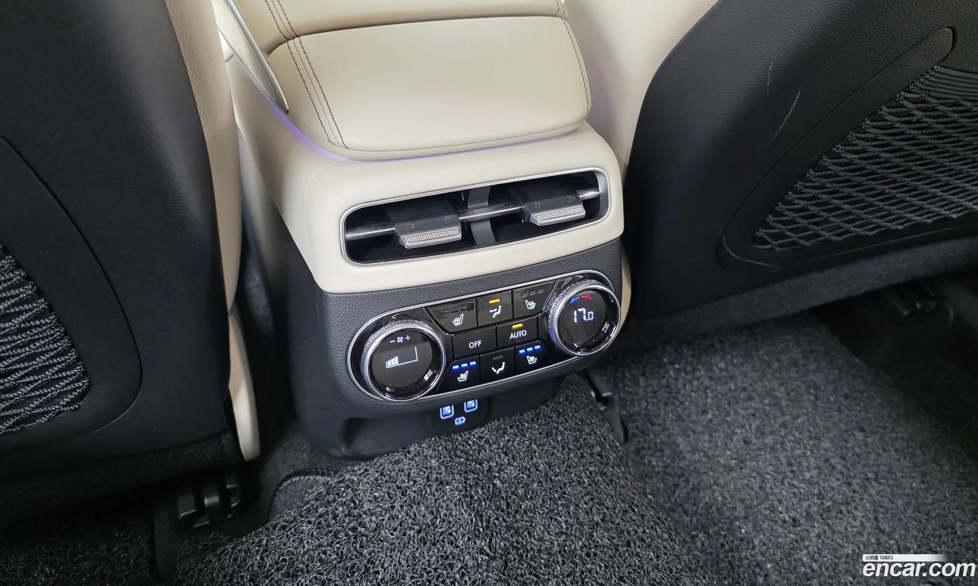 Genesis GV70 2021 KMTMA81BDMU033770 — 11