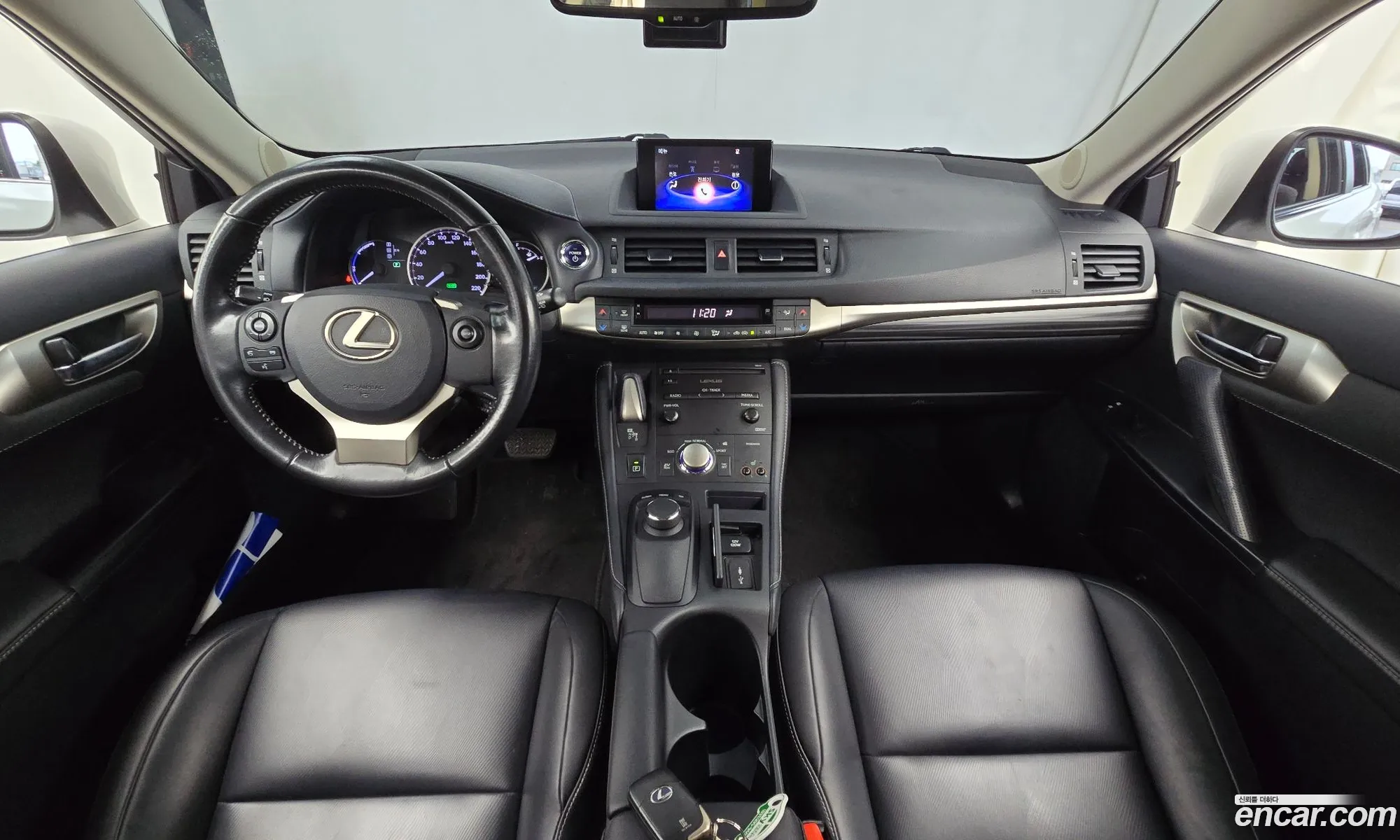 Lexus CT200h 2018 JTHKD5BH9J2329331 — 20