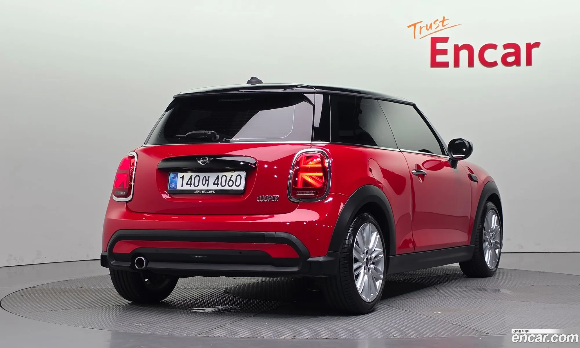 Mini Cooper 2023 — 16