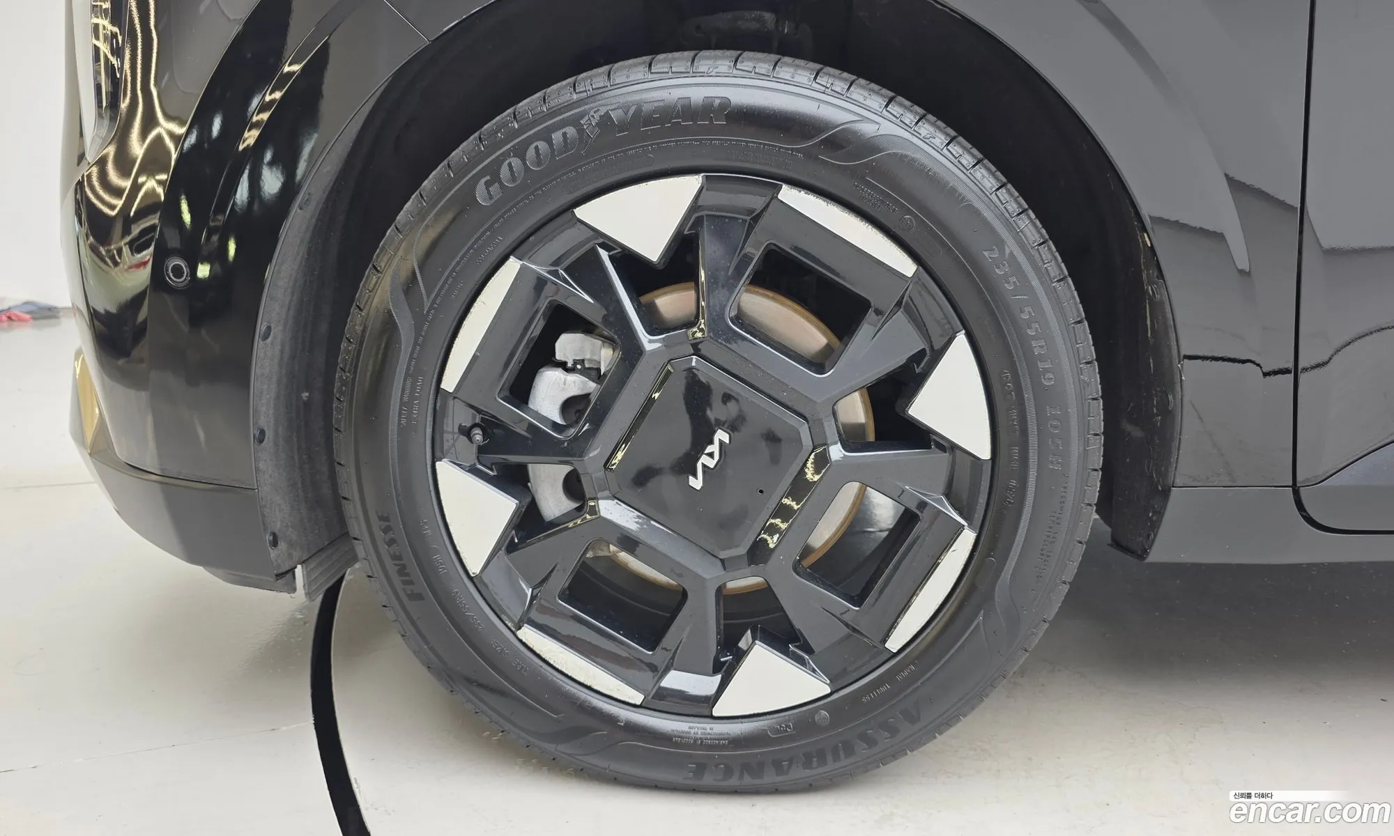 Kia Carnival 2024 KNANC81ABRS011931 — 19