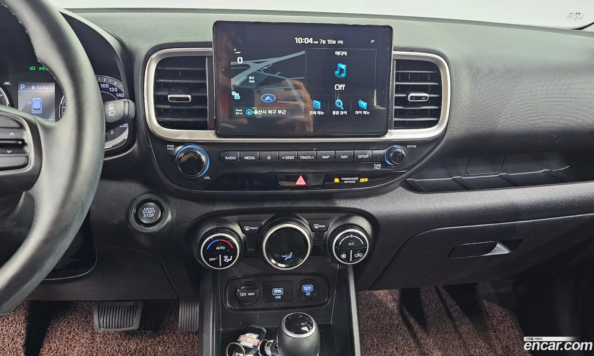 Hyundai Venue 2019 — 29