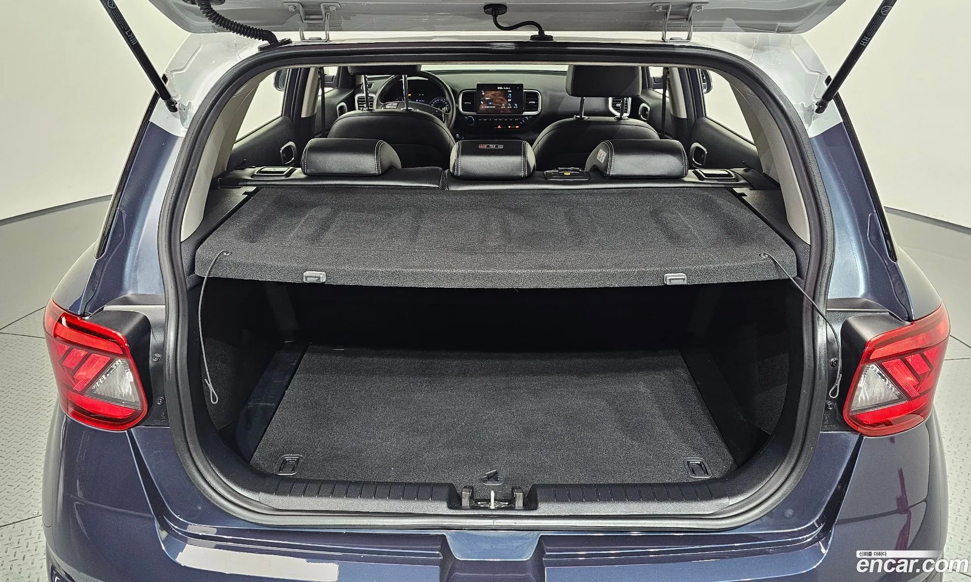 Hyundai Venue 2019 — 22