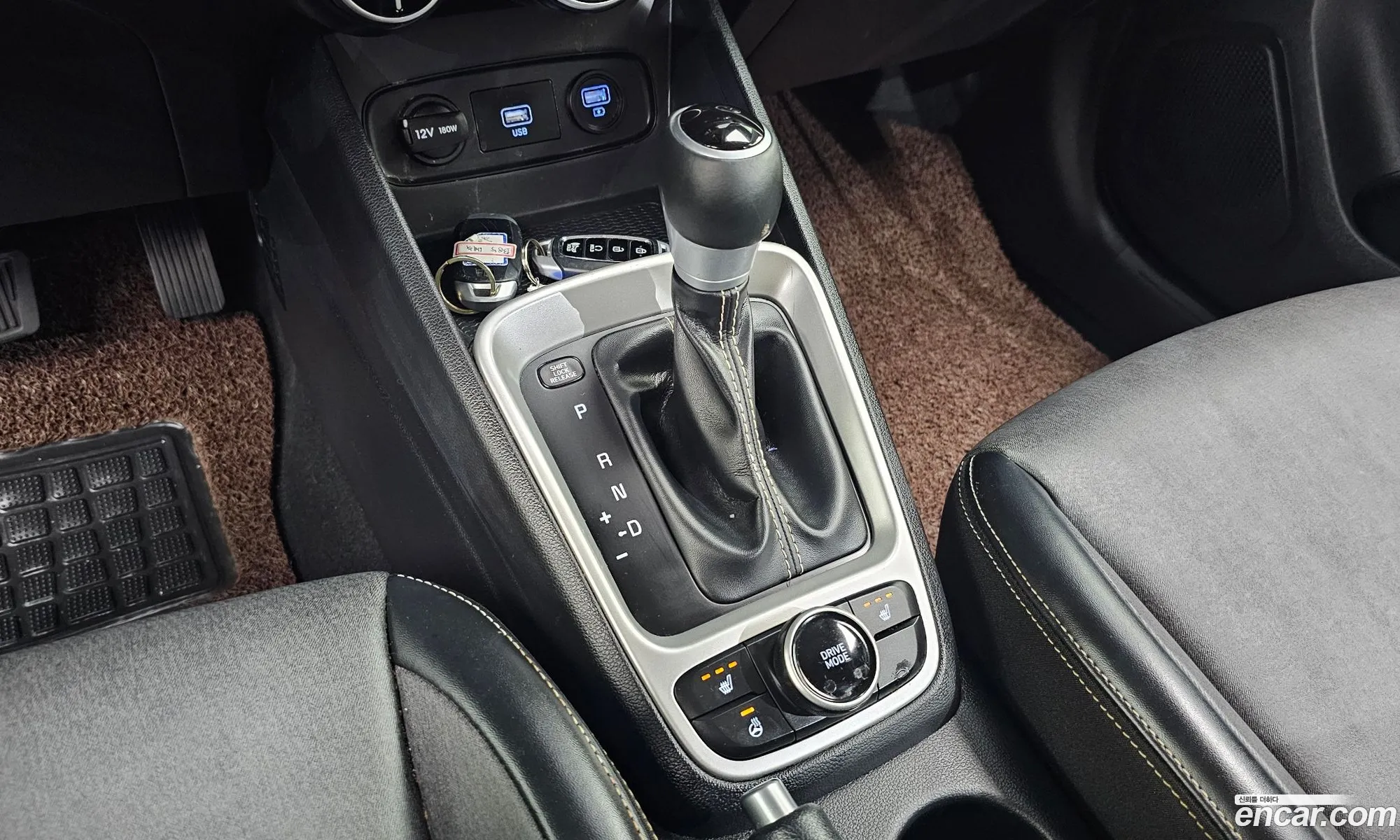 Hyundai Venue 2019 — 7