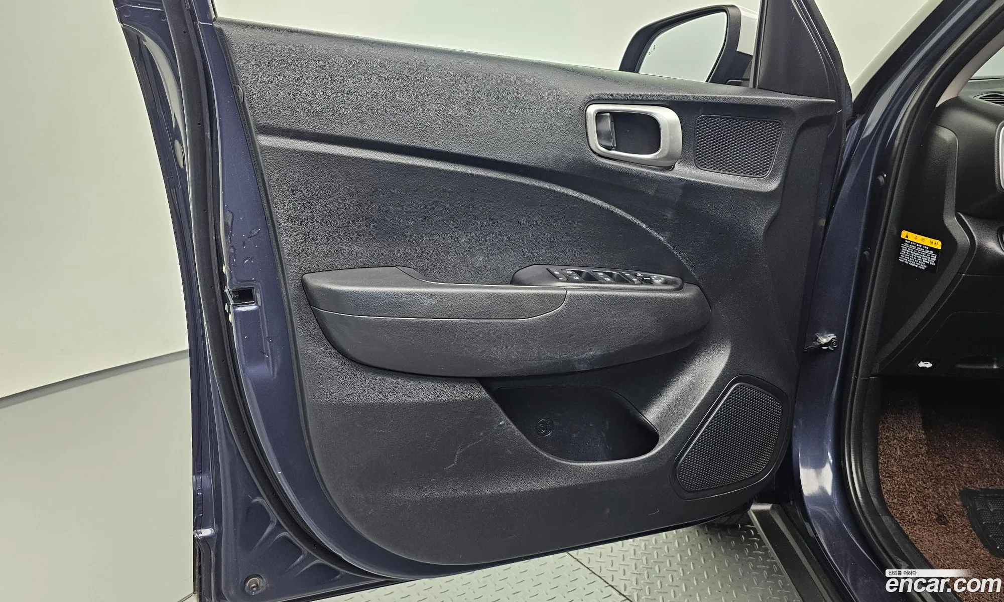 Hyundai Venue 2019 — 17