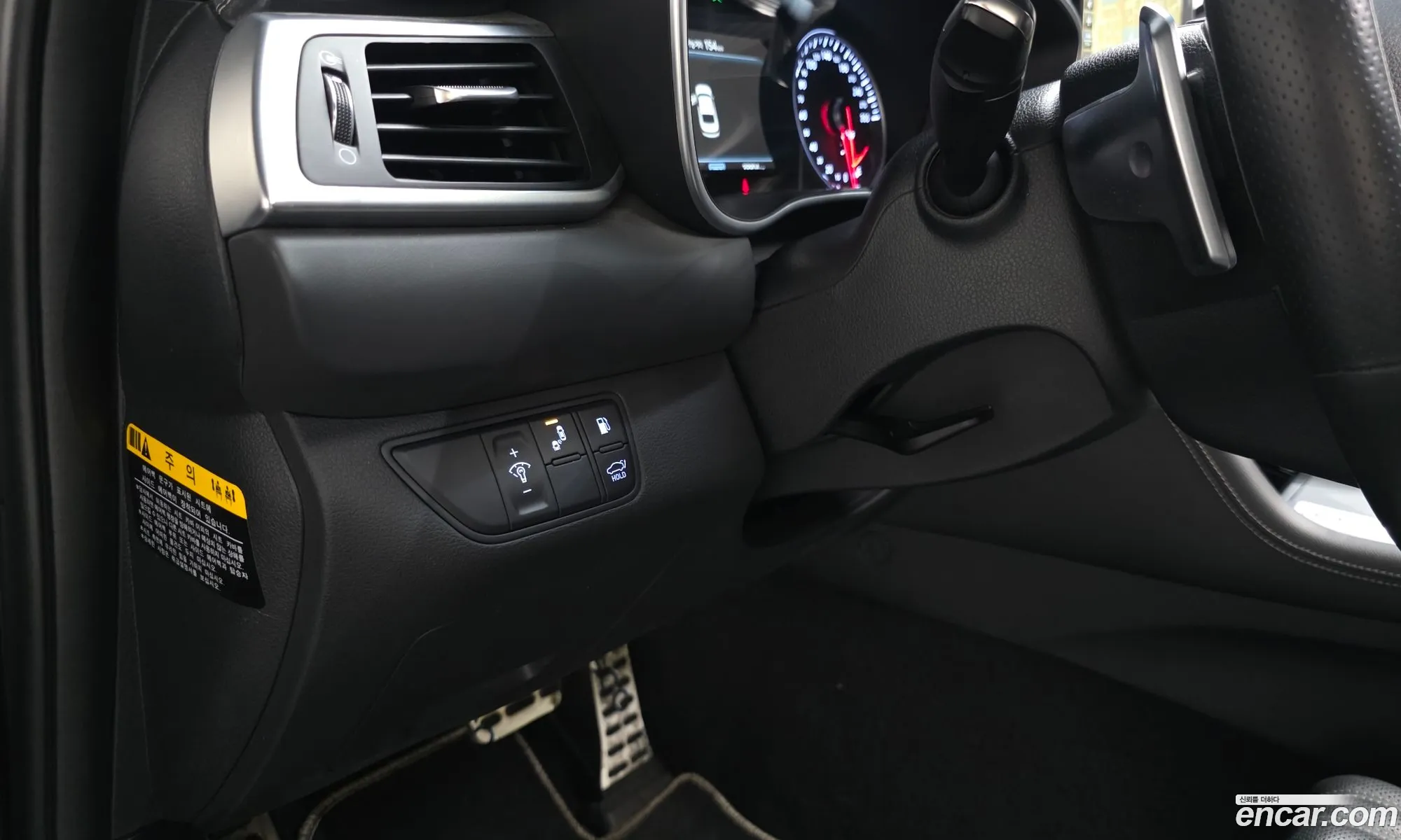 Genesis G70 2019 KMTG341ADKU056913 — 24