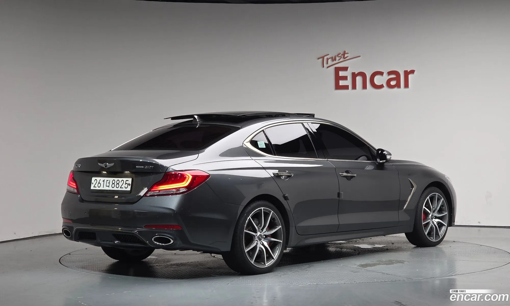 Genesis G70 2019 KMTG341ADKU056913 — 28