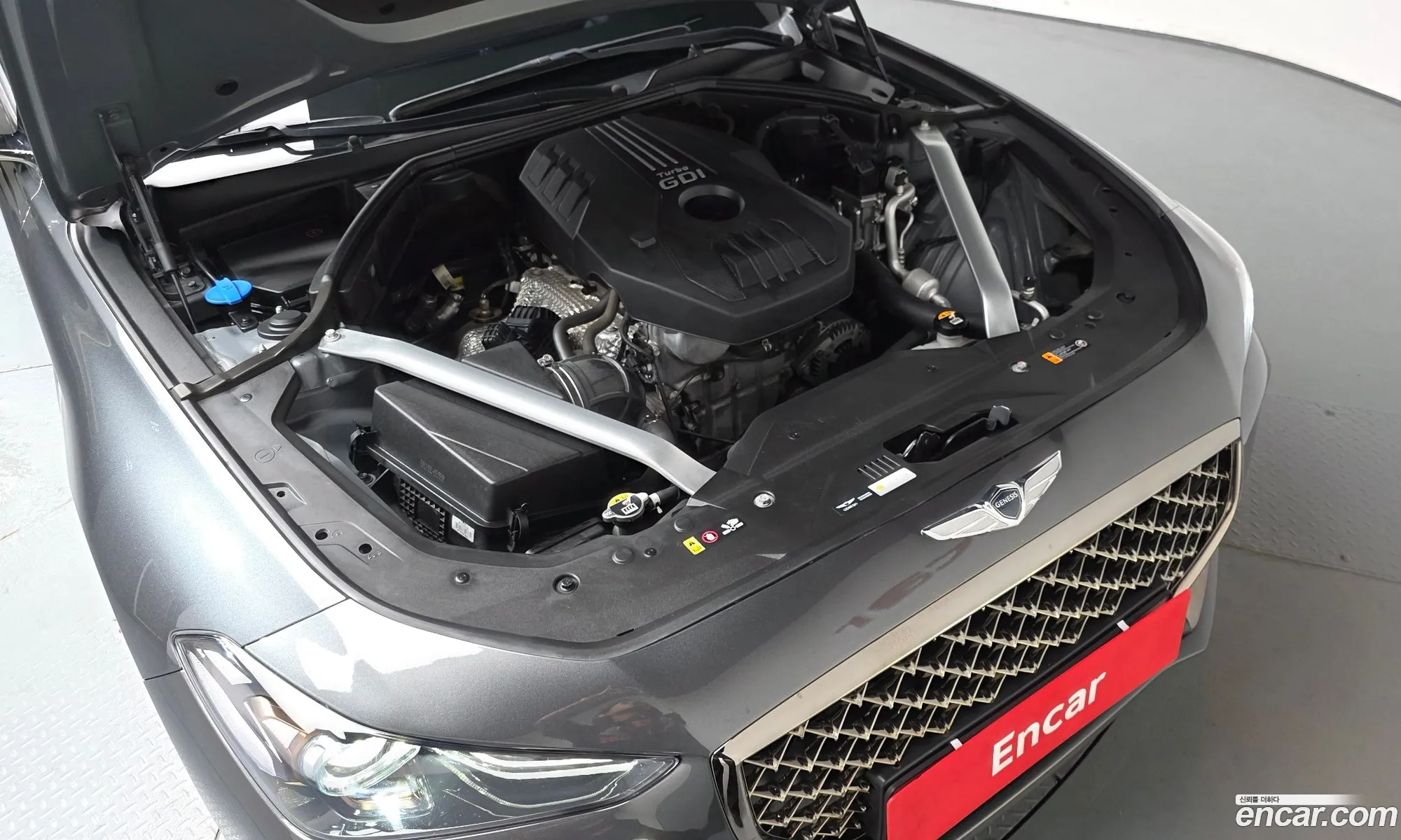 Genesis G70 2019 KMTG341ADKU056913 — 30