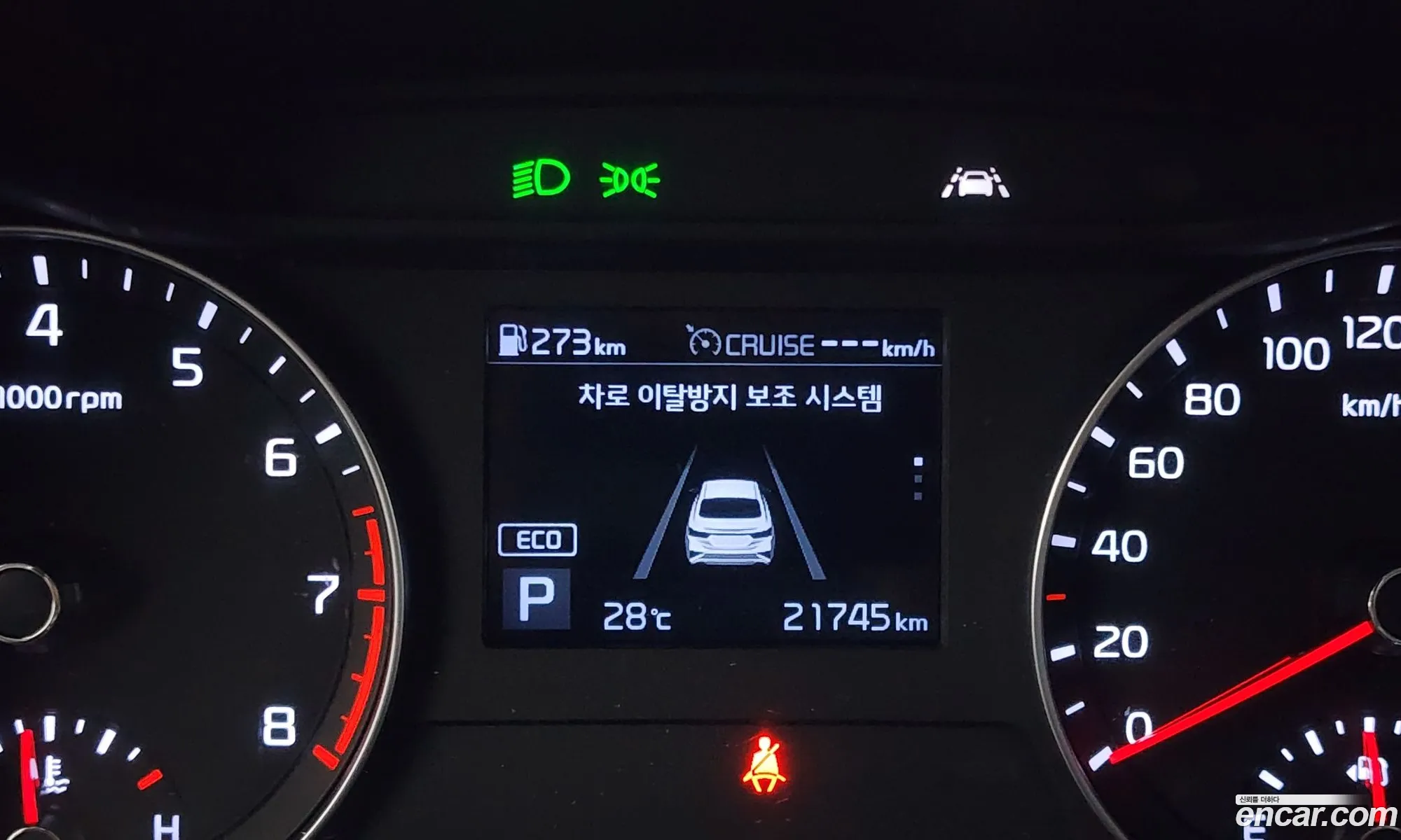 Kia K3 2019 — 10