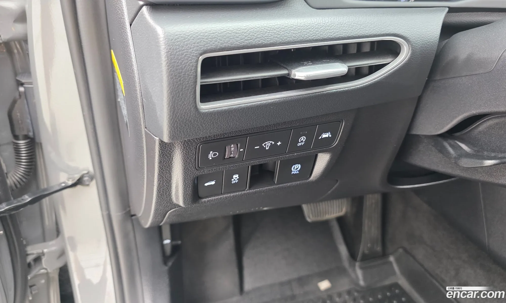 Hyundai Sonata 2020 KMHL141EBLA096962 — 18