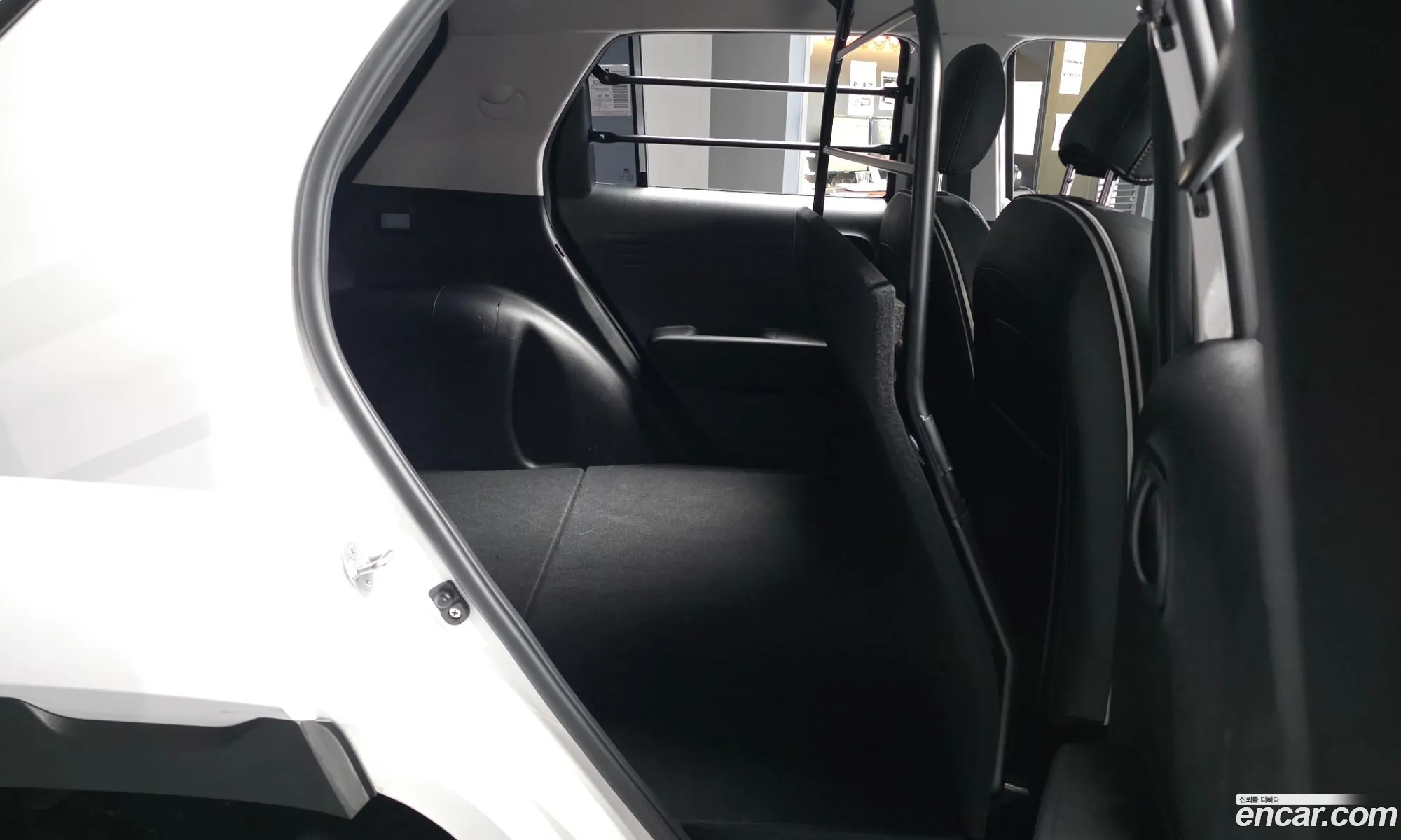 Hyundai Casper 2022 KMHB3918BPW020120 — 20