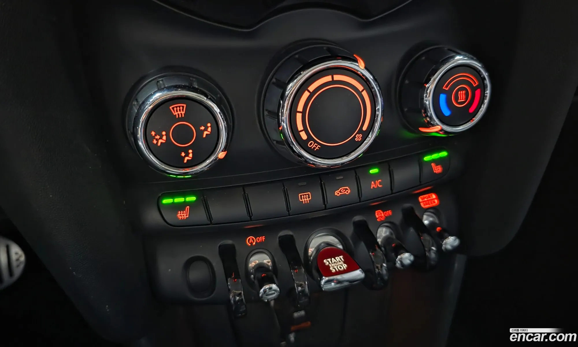 Mini Cooper 2020 — 25