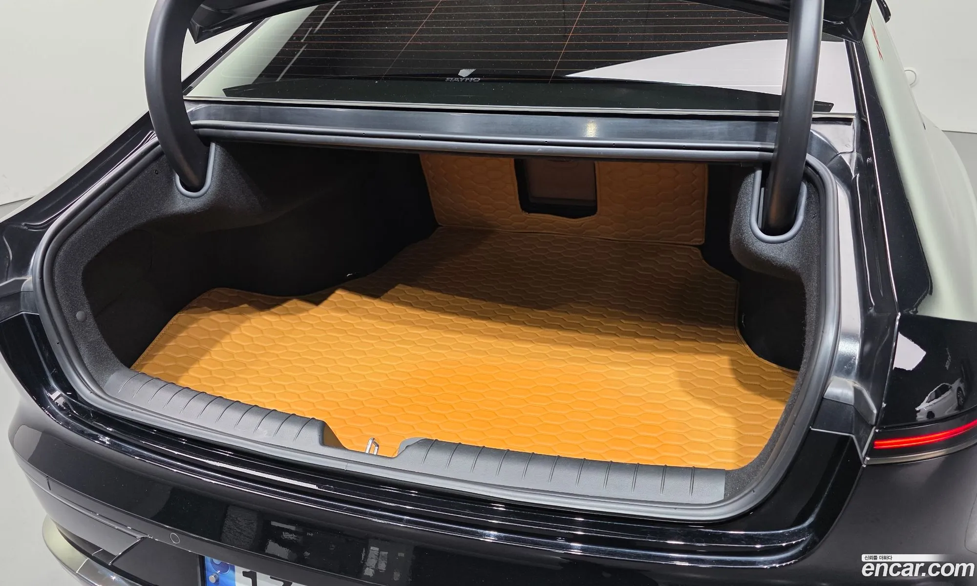 Hyundai Grandeur 2023 — 30