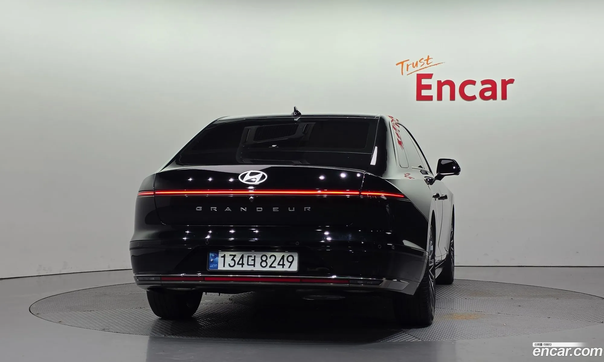 Hyundai Grandeur 2023 — 2