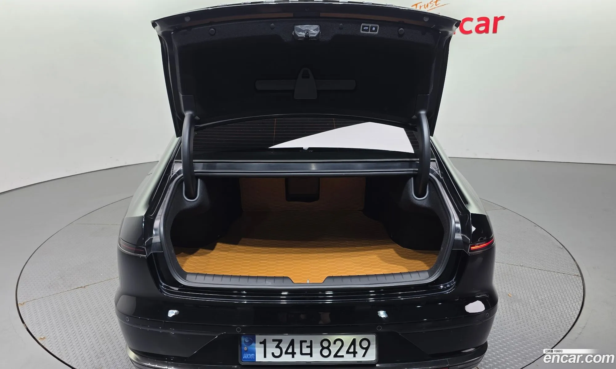 Hyundai Grandeur 2023 — 36