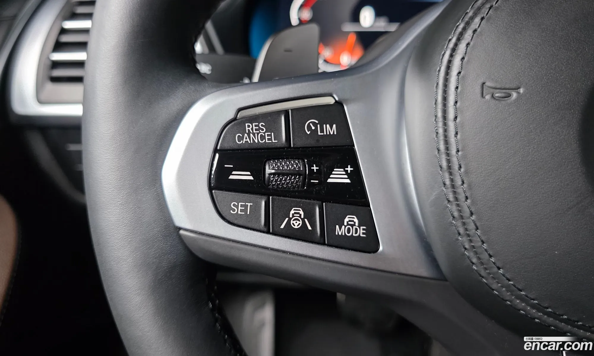 BMW X4 2025 WBA21DT07S9Z55933 — 3