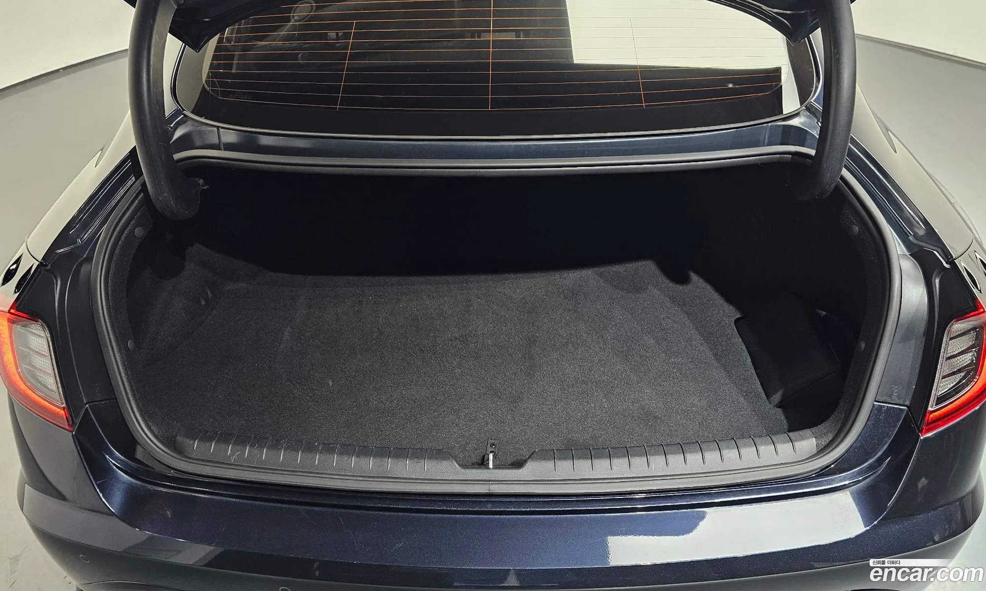 Hyundai Sonata 2019 KMHL341DBLA014469 — 36
