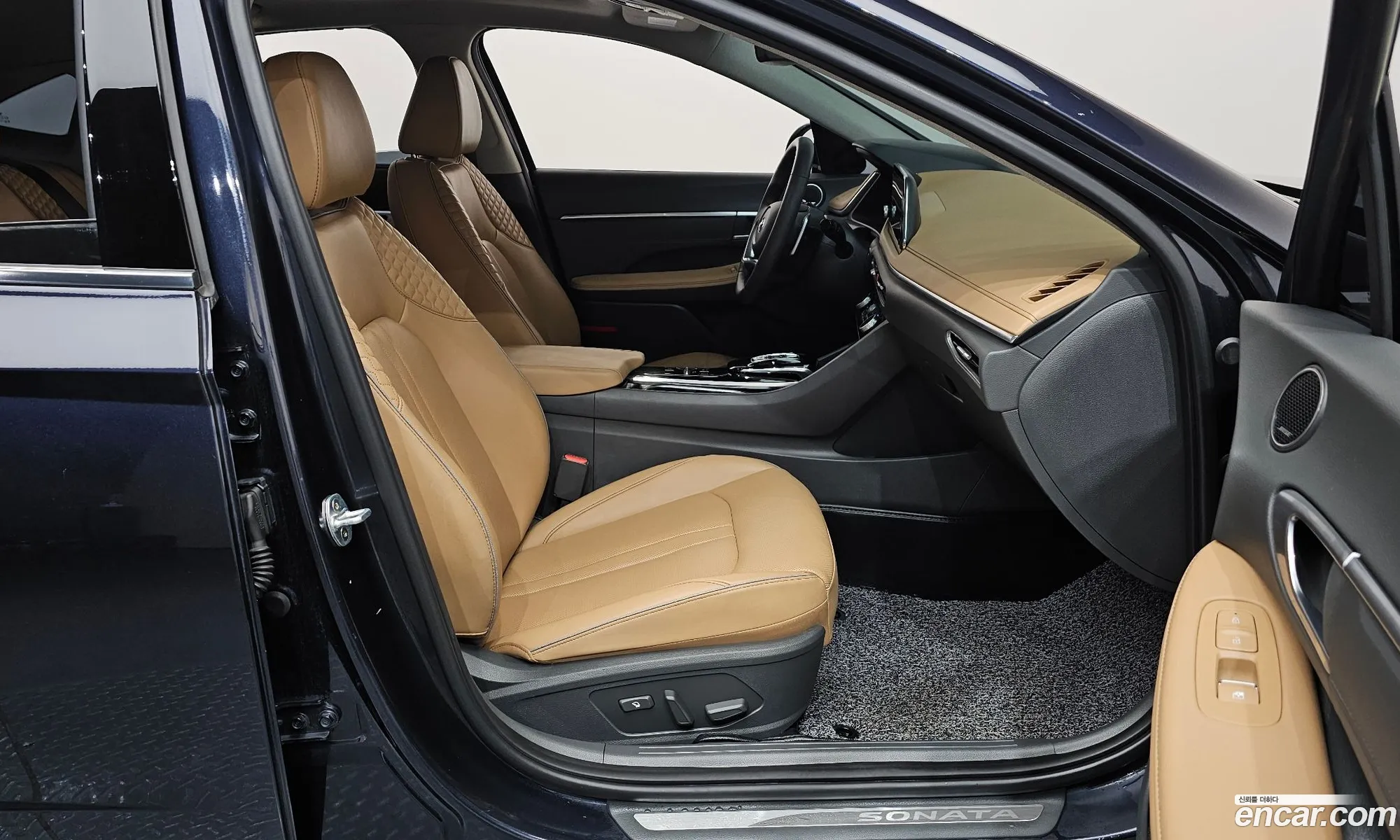 Hyundai Sonata 2019 KMHL341DBLA014469 — 19