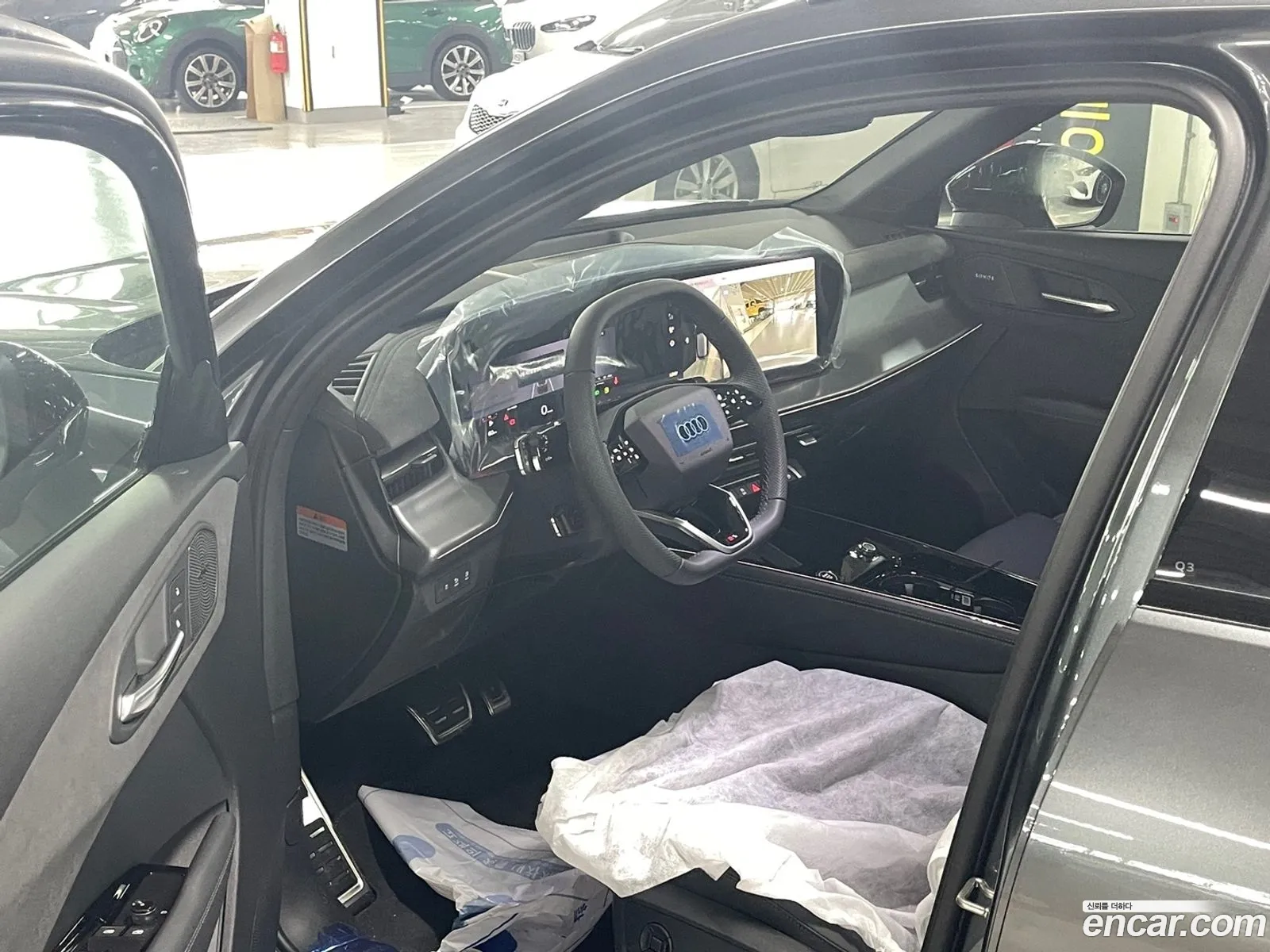 Audi Q3 2026 — 17
