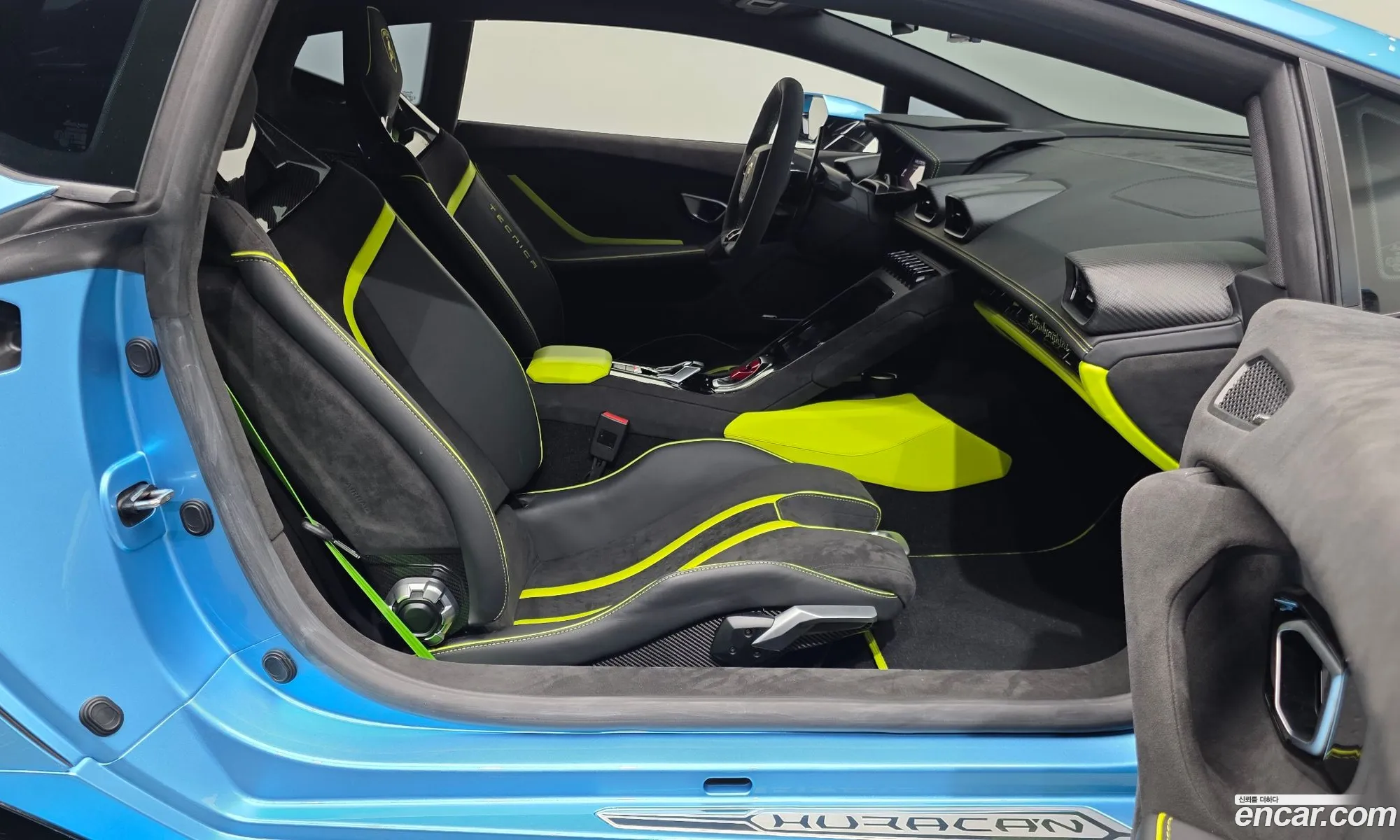 Lamborghini Huracan 2023 ZHWEB6ZF8PLA25452 — 11