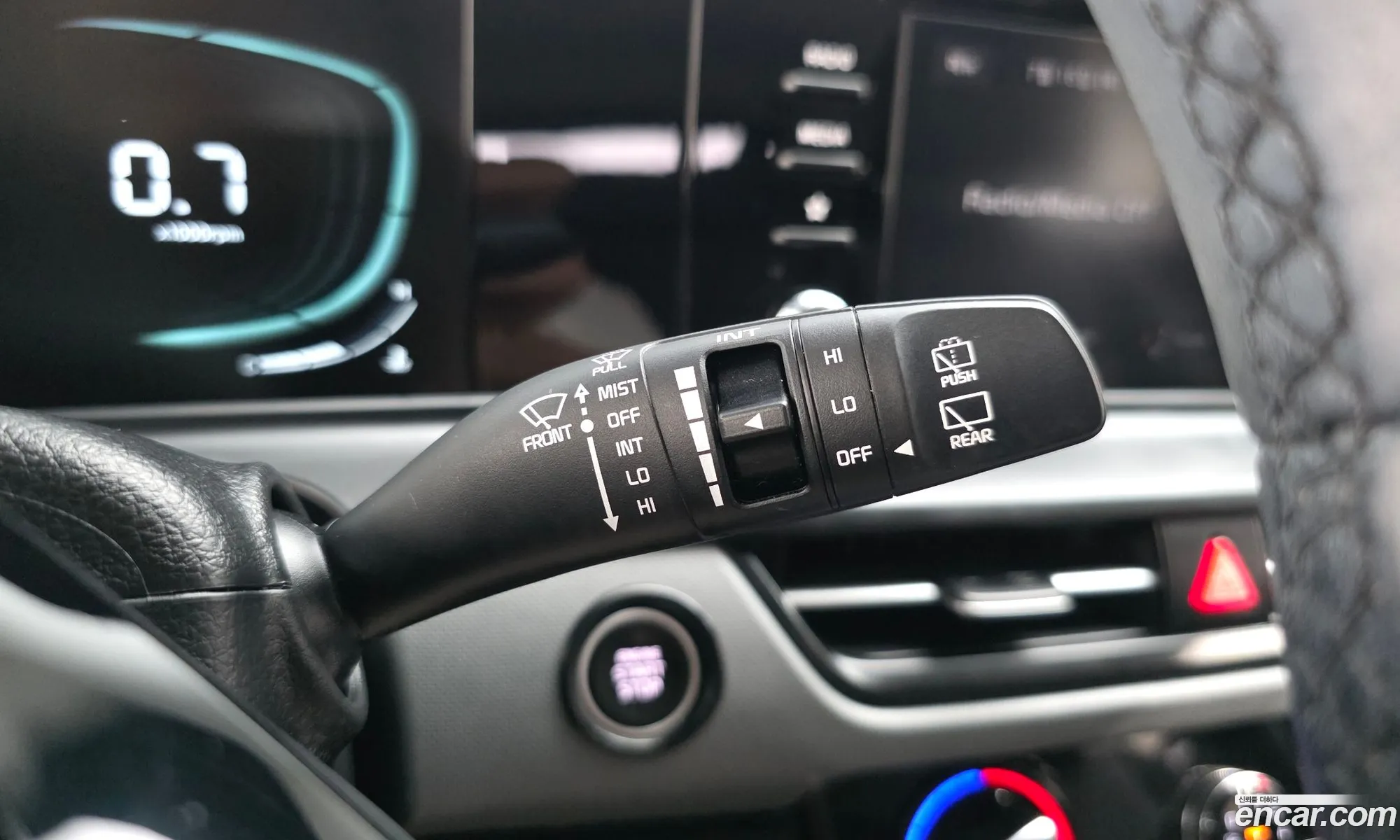 Kia Seltos 2023 KNAEP817BRK522337 — 4