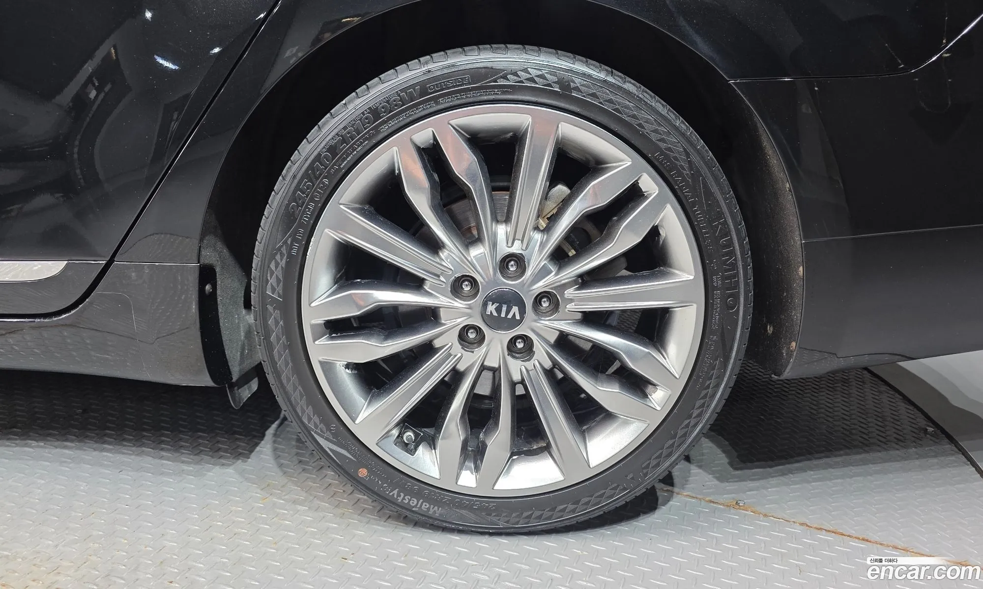Kia K7 Premier 2019 KNALD416BLA195134 — 6