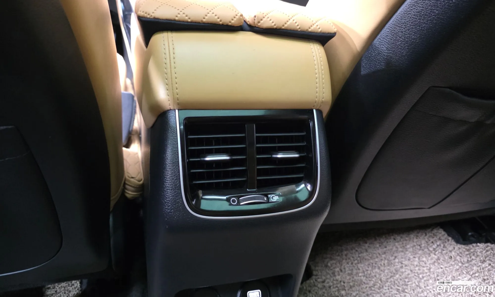 Kia K7 Premier 2019 KNALD416BLA195134 — 2