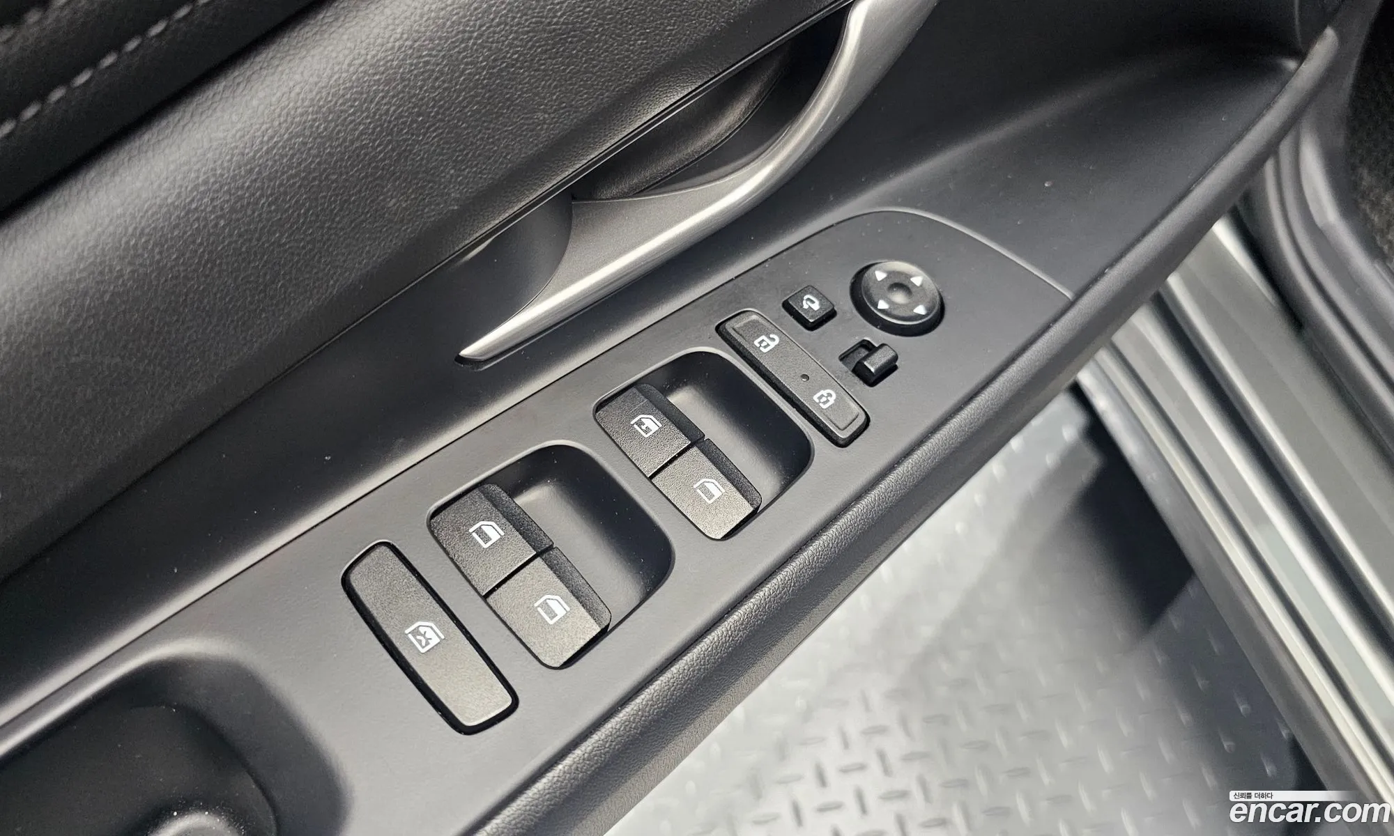 Hyundai Elantra Hybrid 2021 — 5