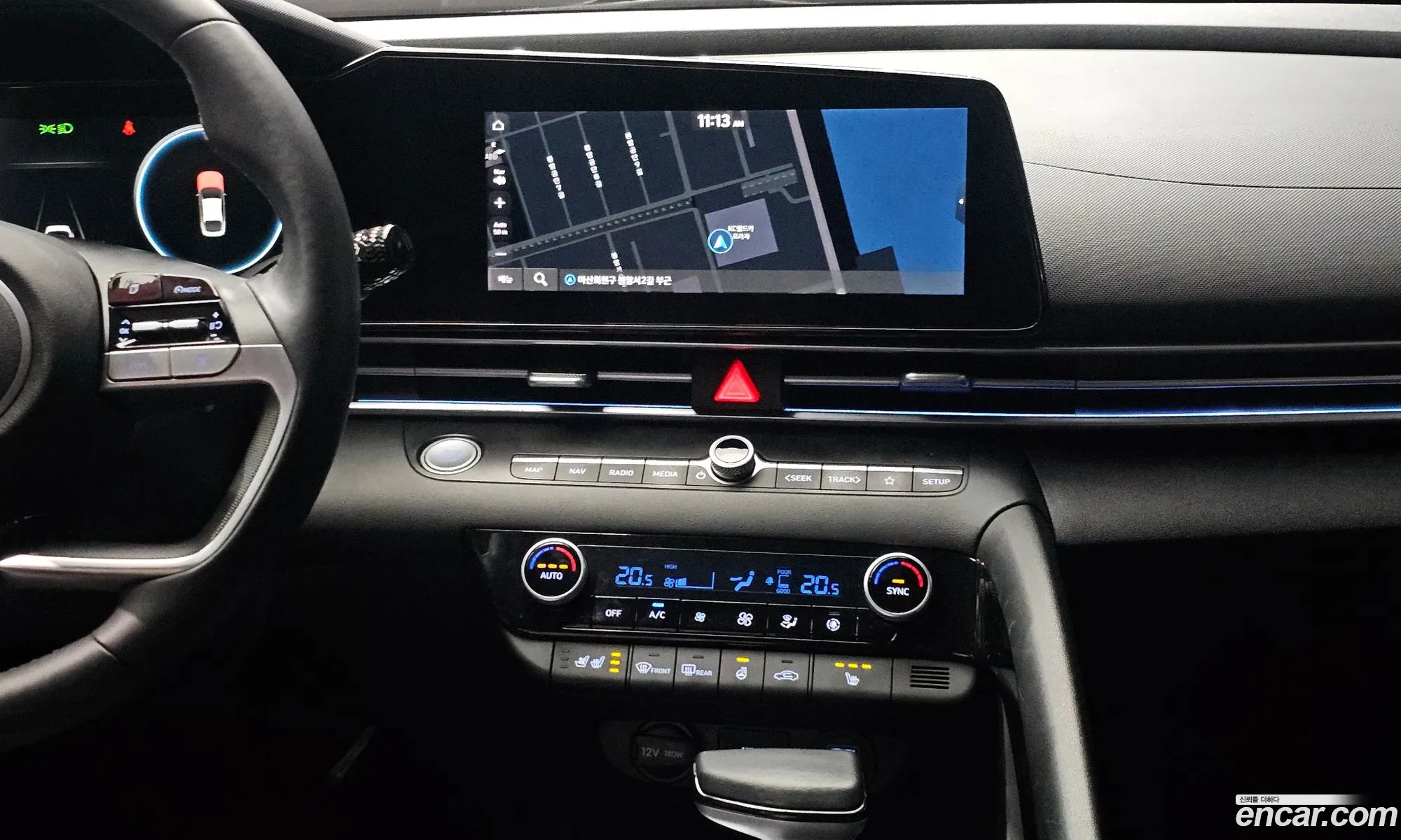 Hyundai Elantra Hybrid 2021 — 19