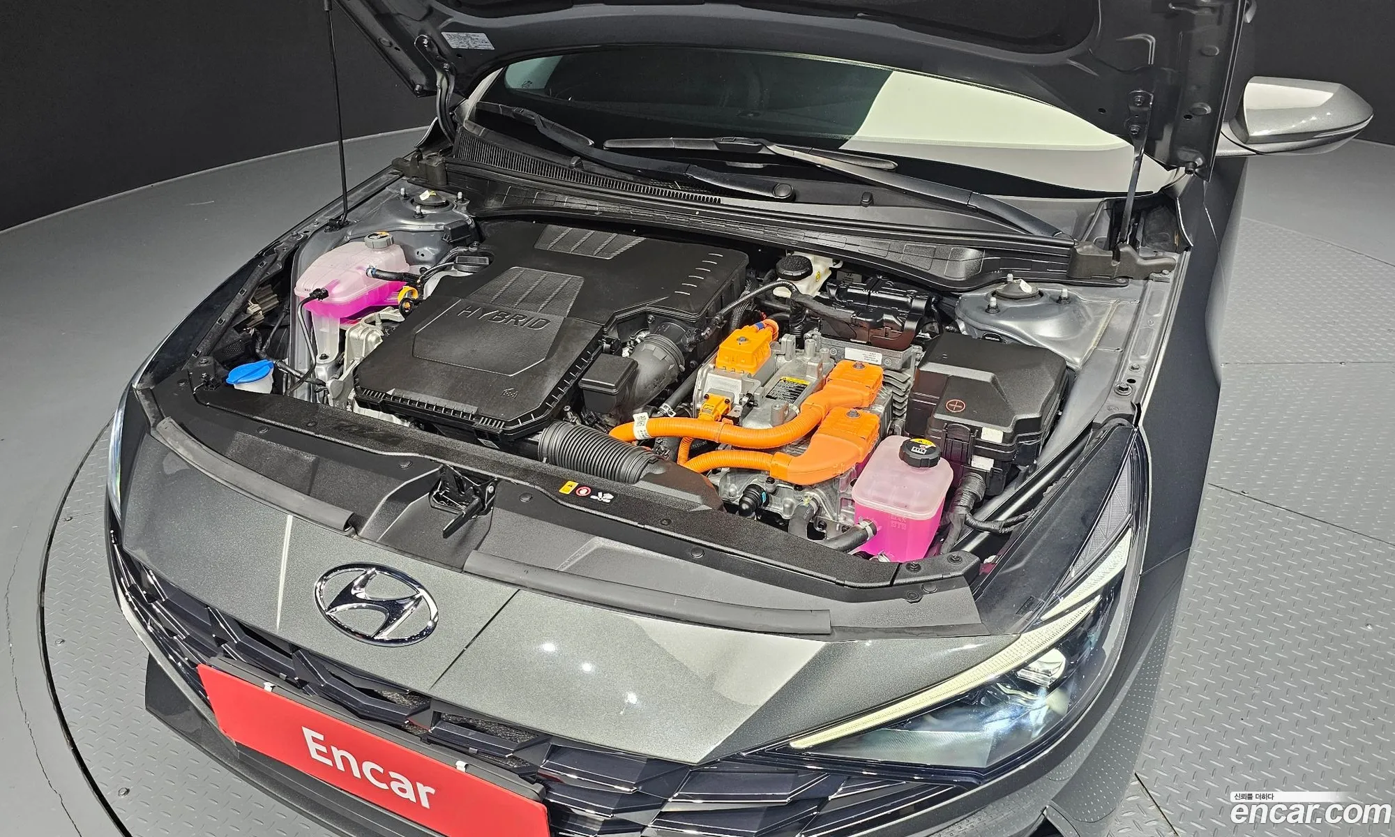Hyundai Elantra Hybrid 2021 — 31