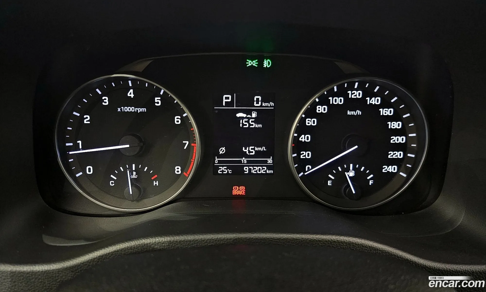 Hyundai Elantra AD 2016 — 16