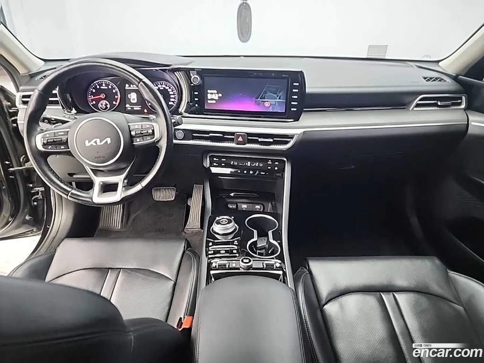 Kia K5 2022 — 16