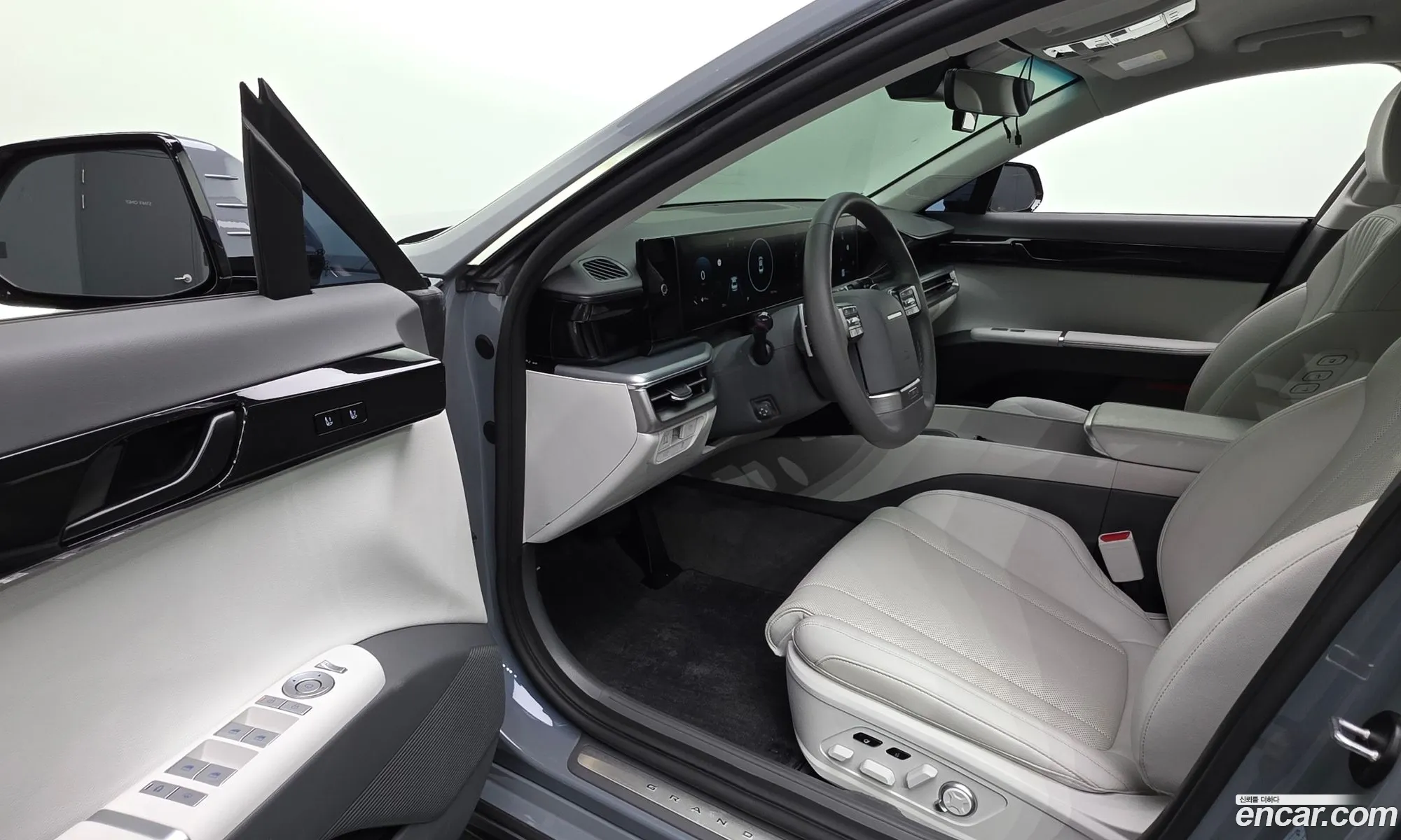 Hyundai Grandeur 2023 — 9