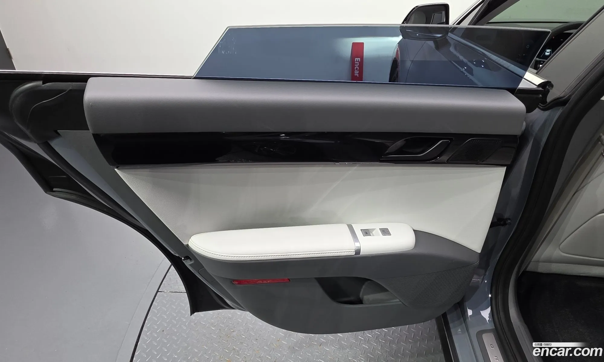 Hyundai Grandeur 2023 — 22