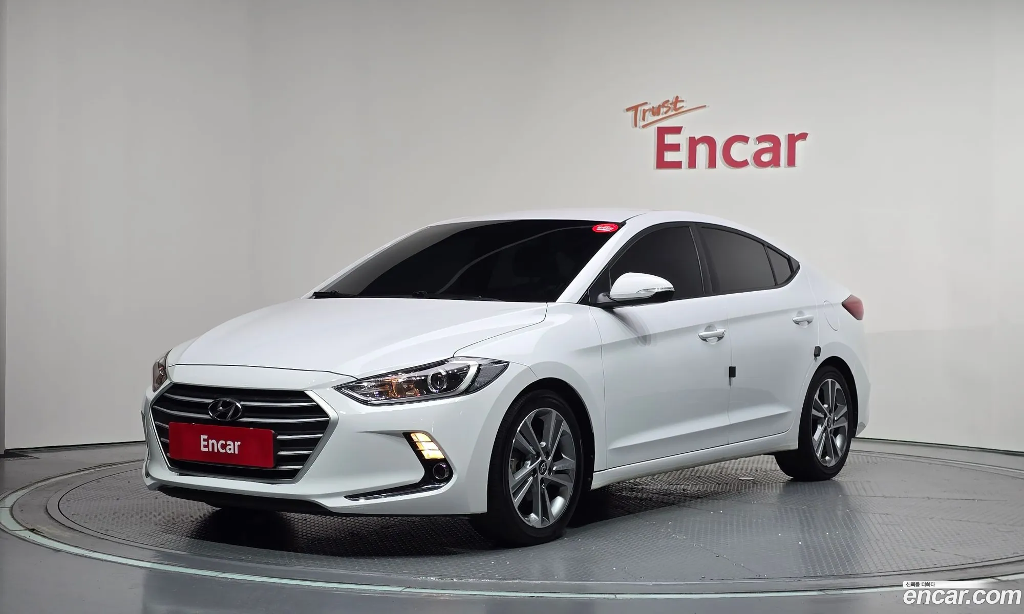 Hyundai Elantra AD 2016 KMHD641DBHU323135 — 20
