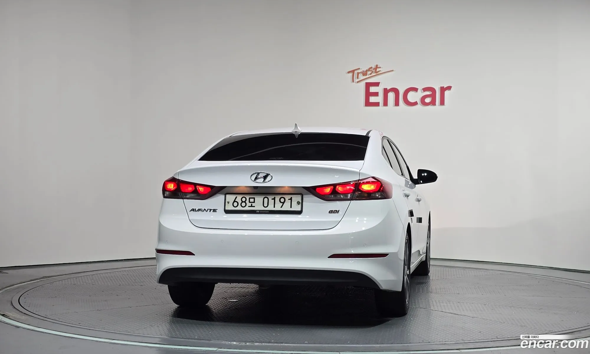 Hyundai Elantra AD 2016 KMHD641DBHU323135 — 15