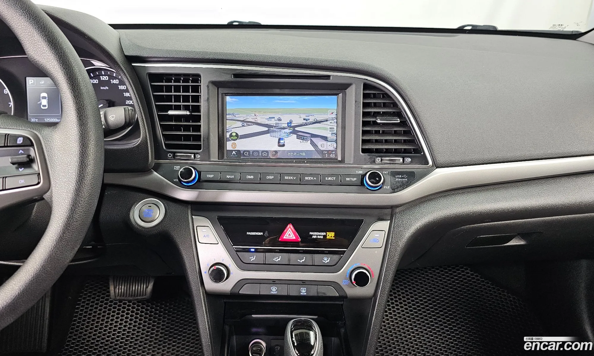 Hyundai Elantra AD 2016 KMHD641DBHU323135 — 26