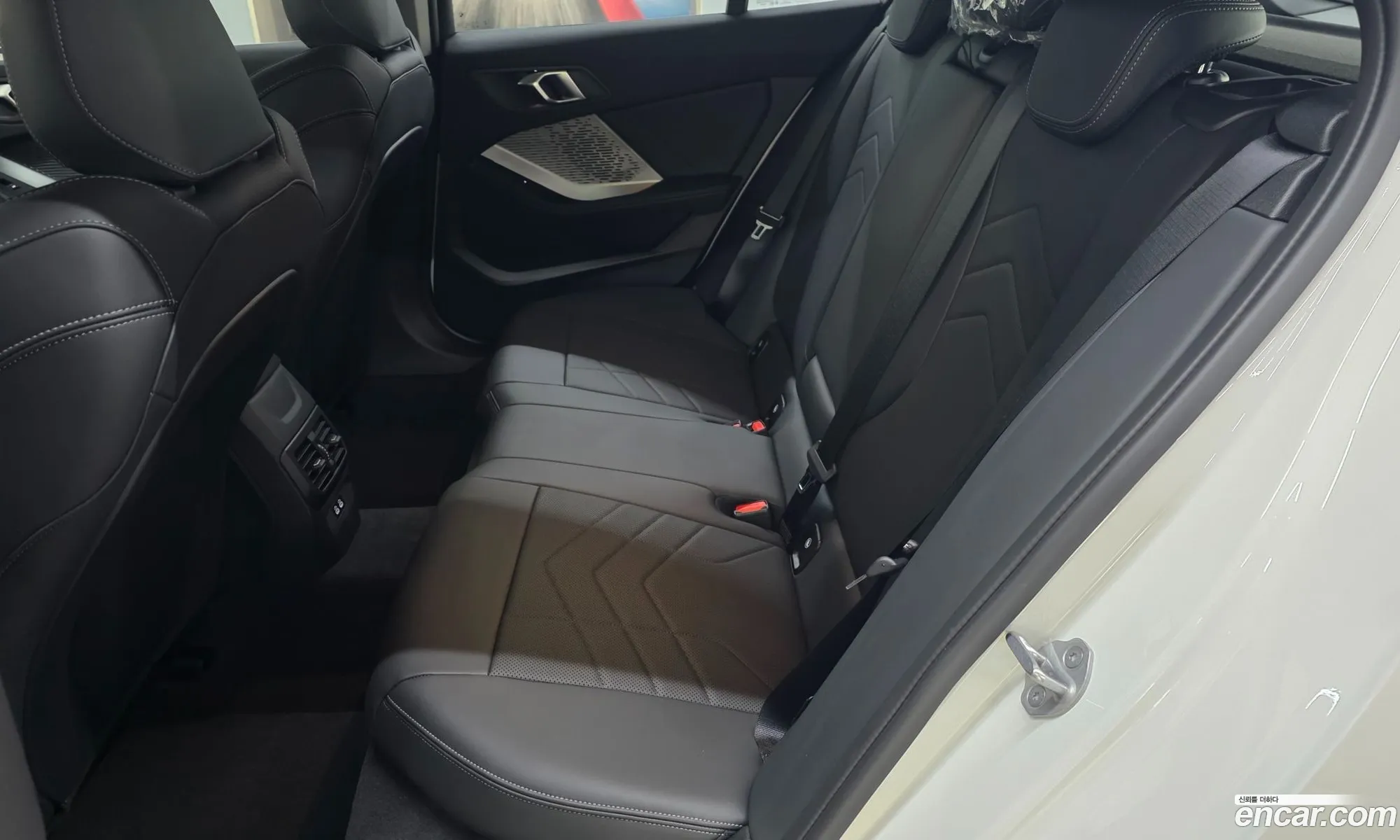 BMW 1 Series 2025 — 8