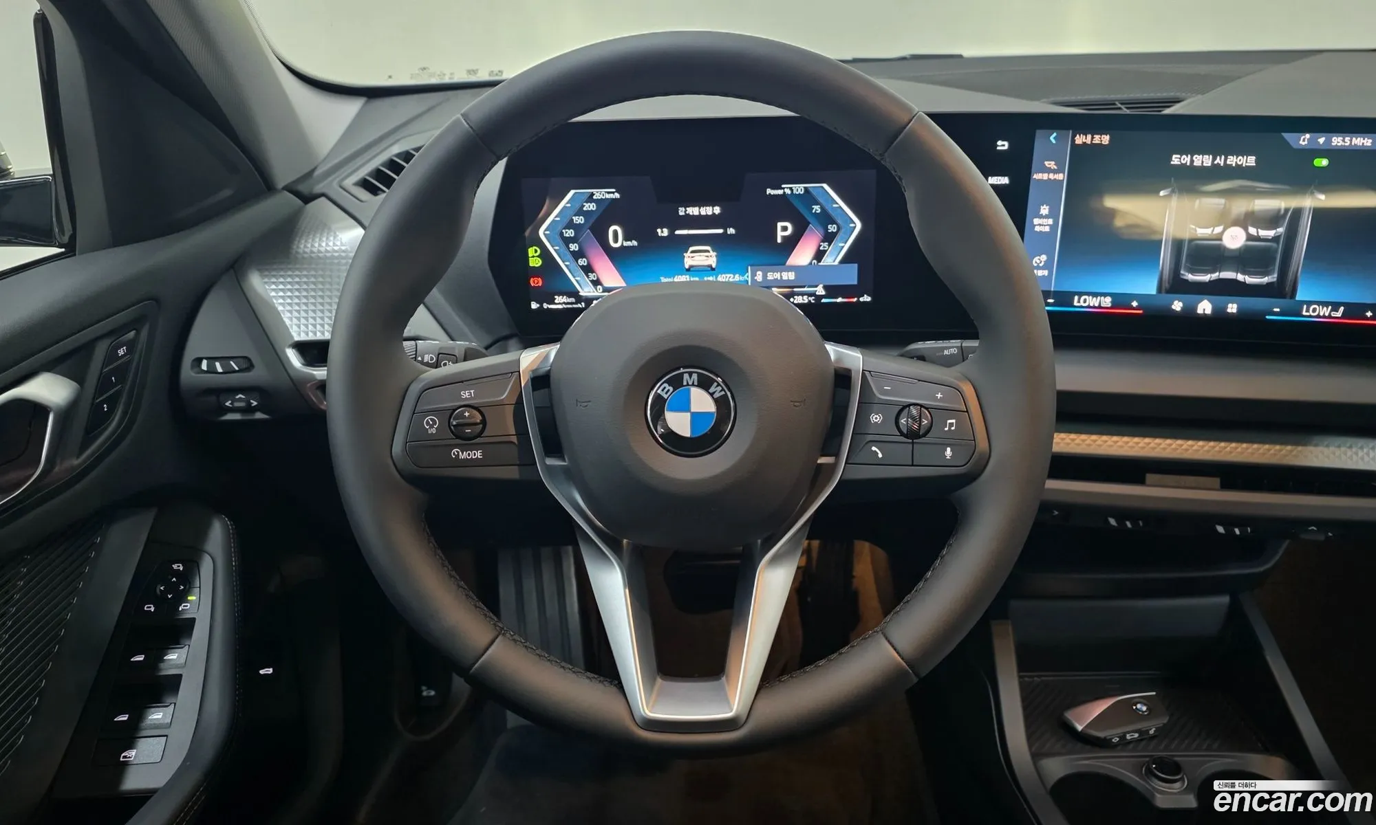 BMW 1 Series 2025 — 7