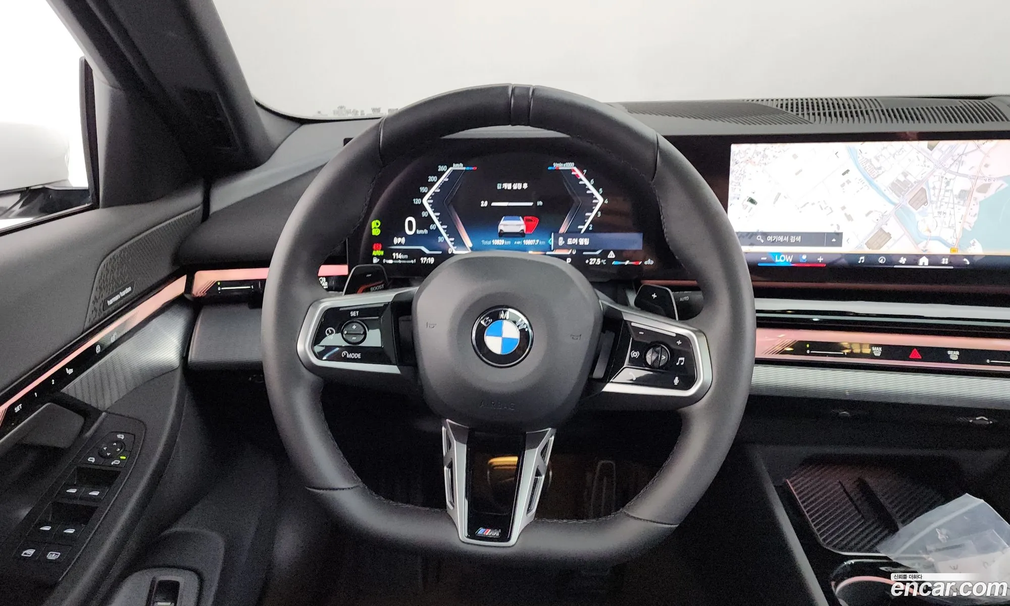 BMW 5 Series 2025 — 21