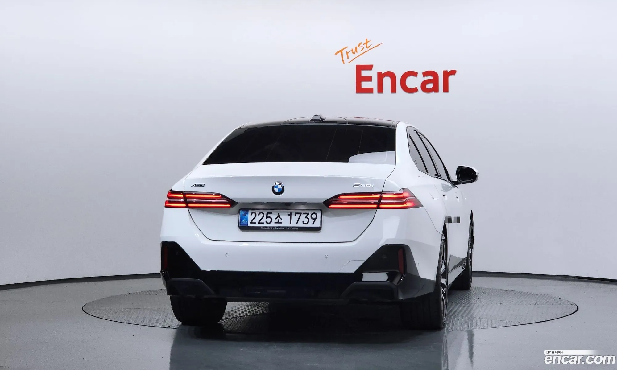 BMW 5 Series 2025 — 26