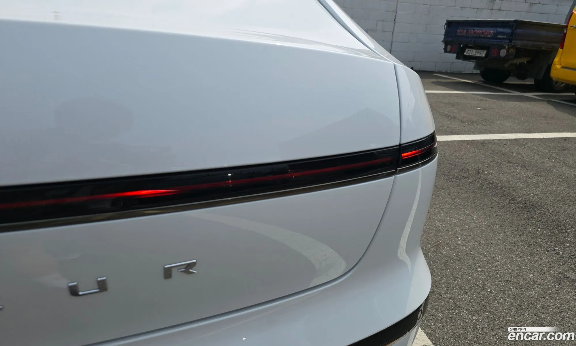 Hyundai Grandeur Hybrid 2025 — 20
