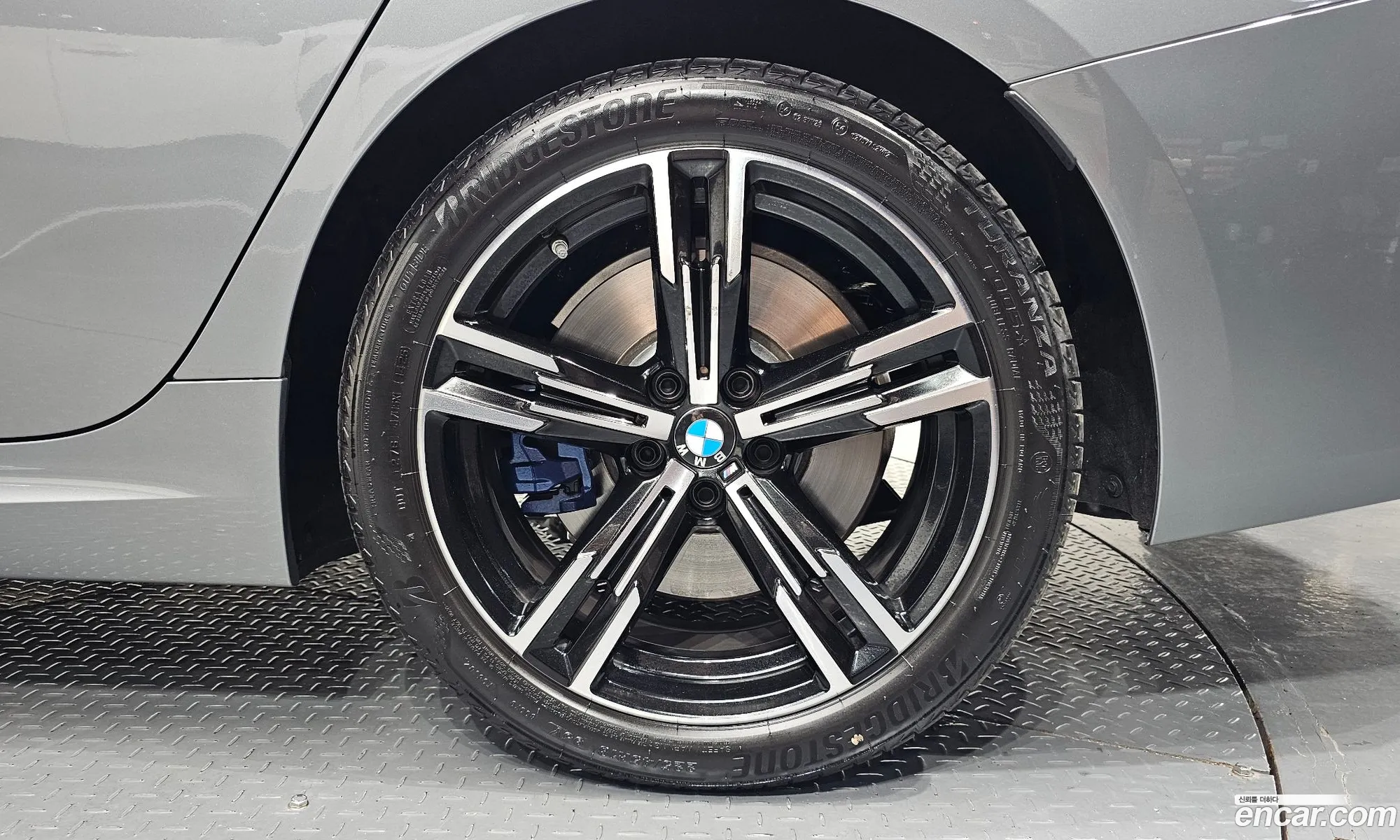 BMW 3 Series 2025 WBA11FF08TFV49858 — 4
