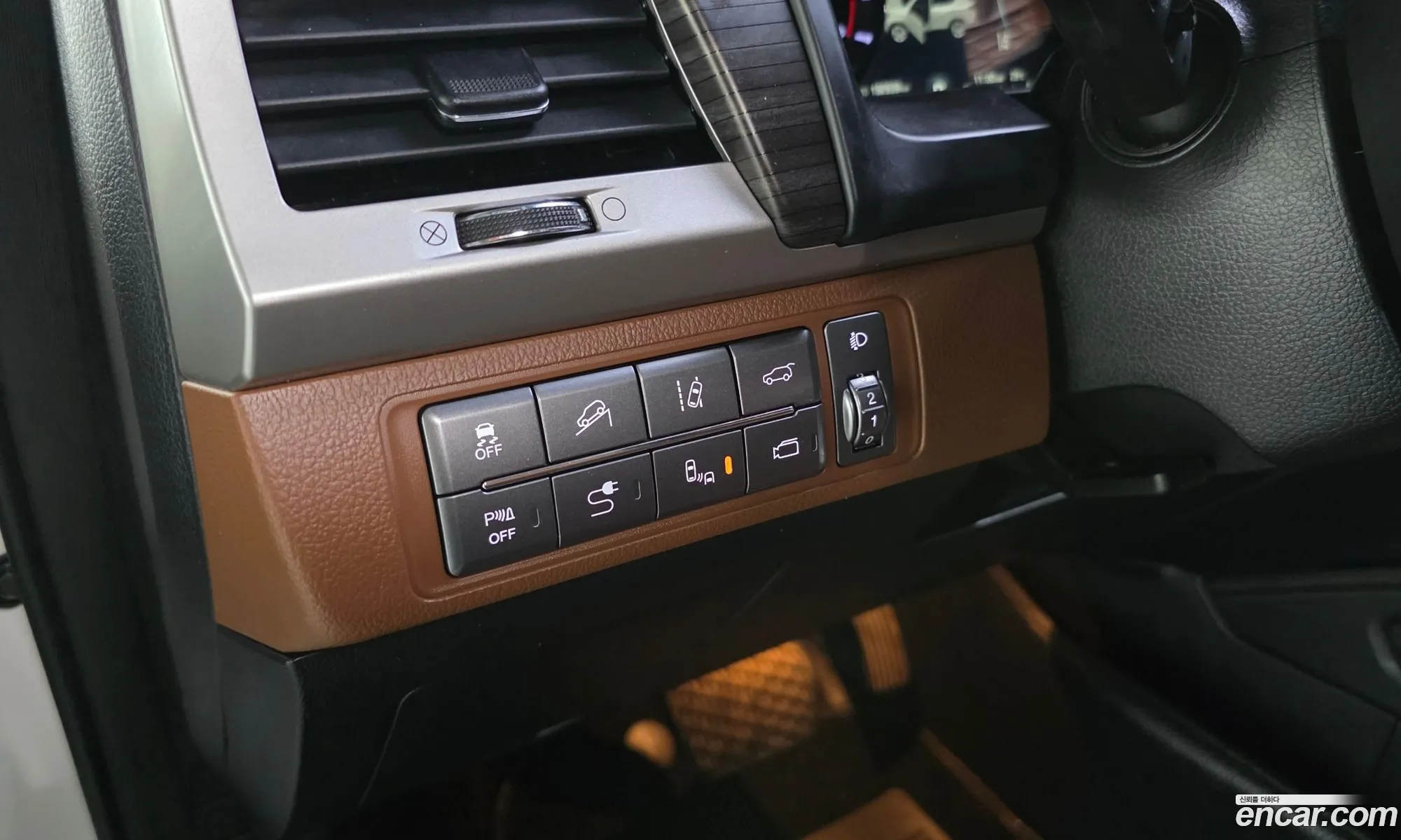 KG Mobility (SsangYong) G4 Rexton