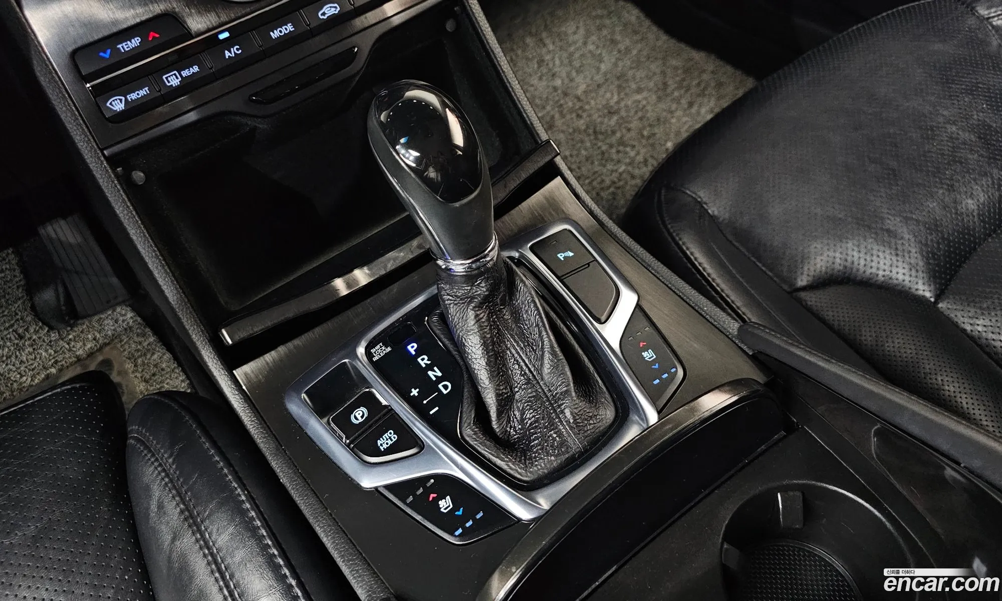 Hyundai Grandeur HG 2014 — 20