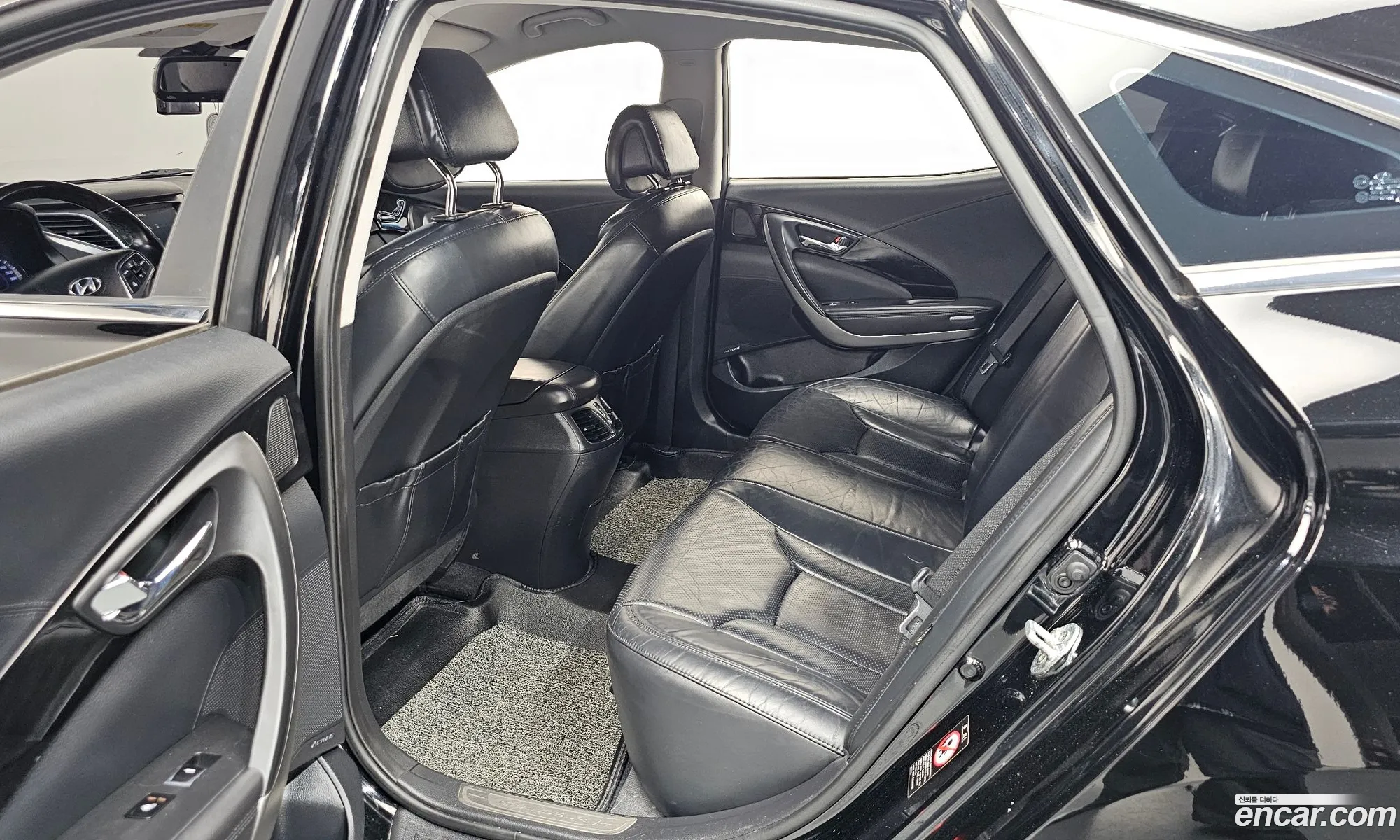 Hyundai Grandeur HG 2014 — 12