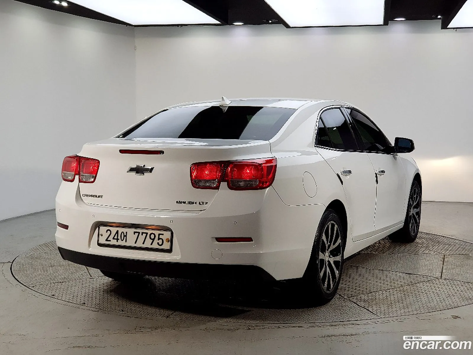 Chevrolet (GM Daewoo) Malibu 2012 — 2